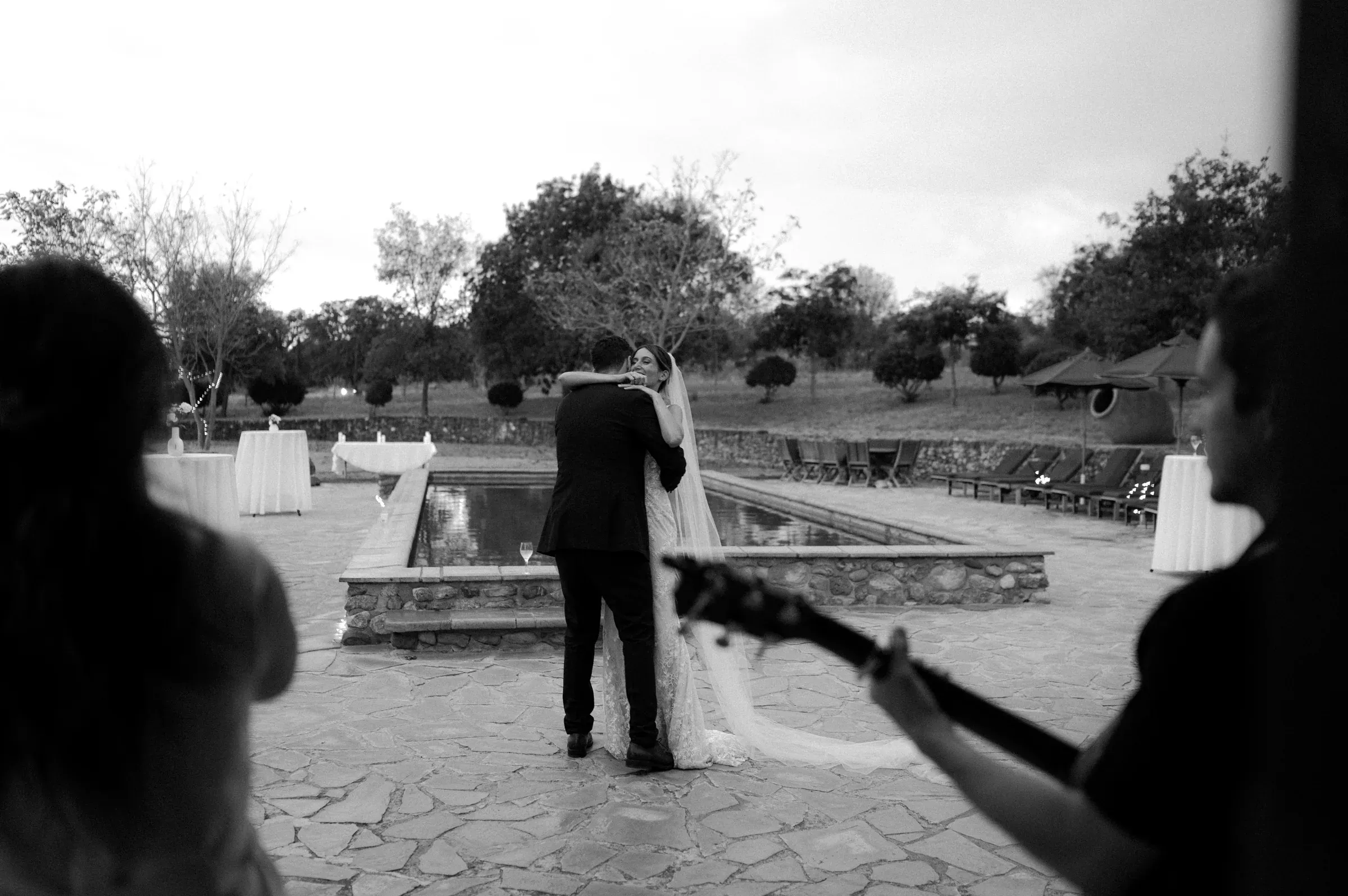 Duo Ametia en prestation live pendant un vin d'honneur