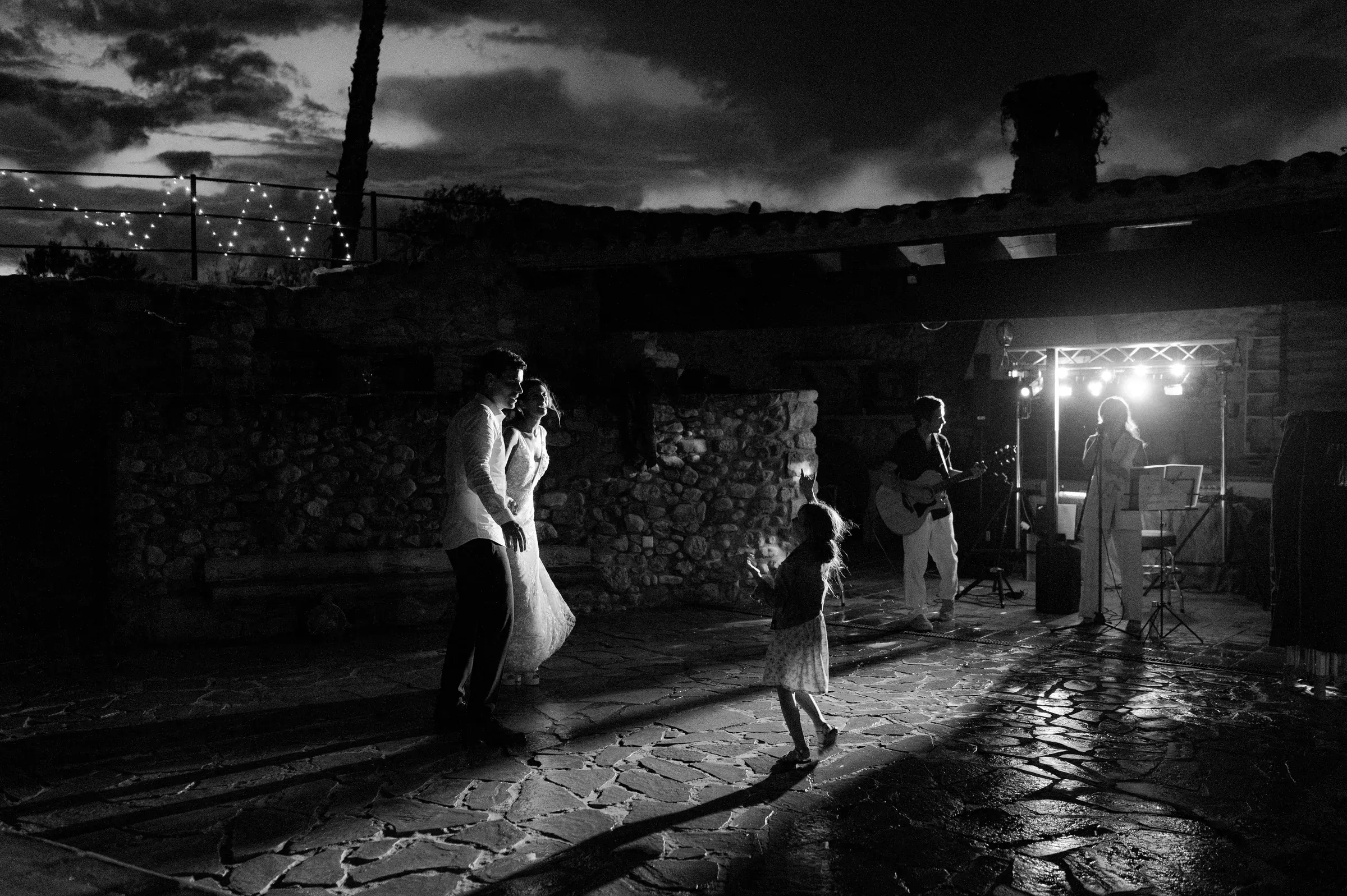 Ambiance live Ametia pendant un cocktail de mariage